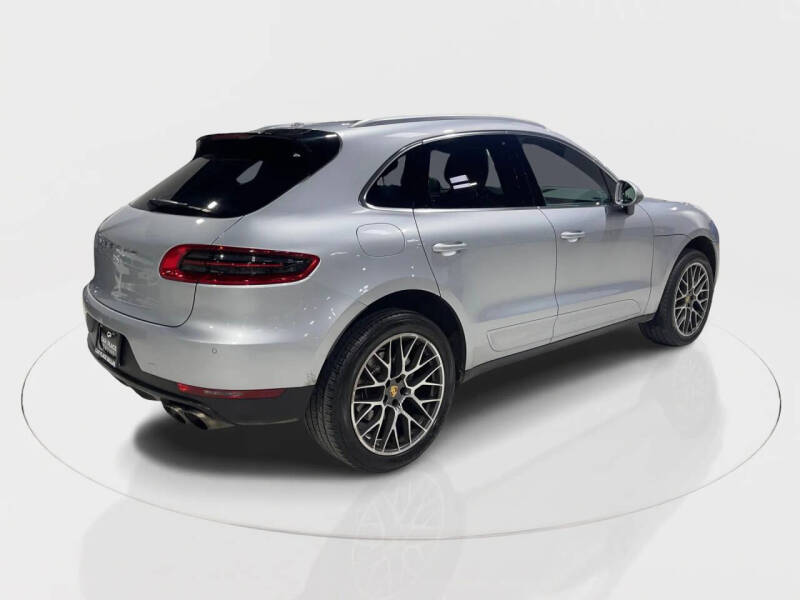 2016 Porsche Macan S