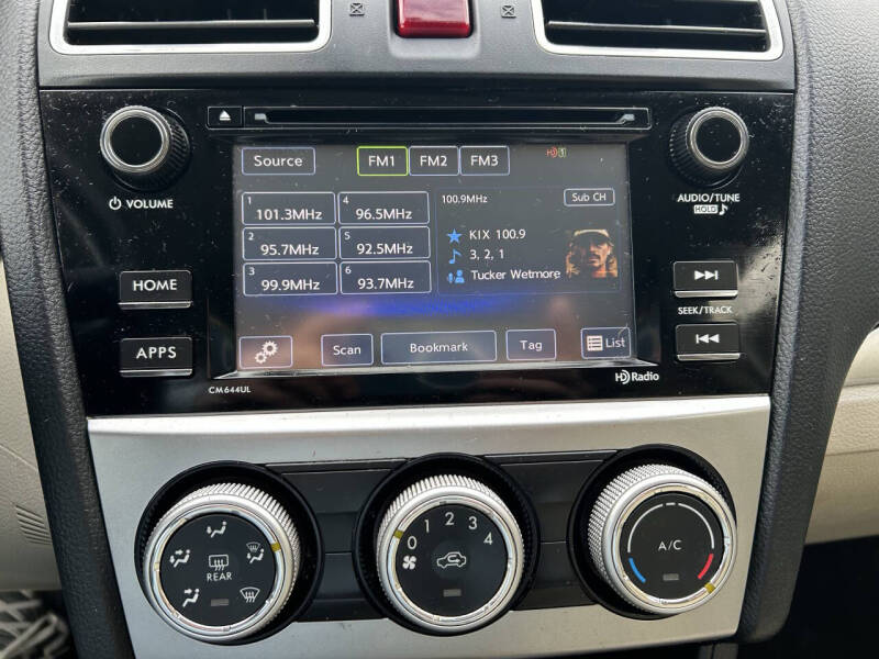 2015 Subaru Impreza 2.0i Premium