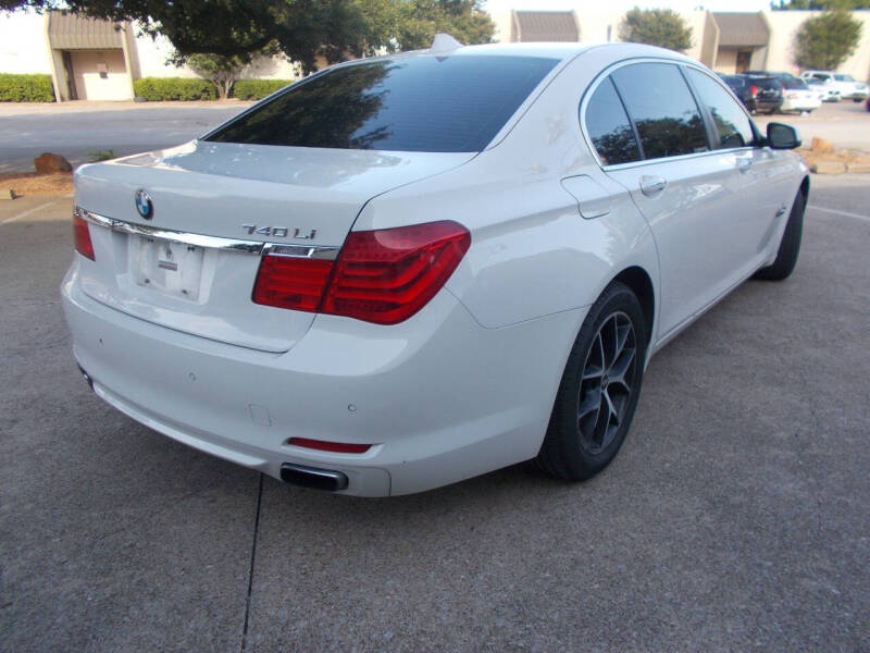 2011 BMW 7 Series 740Li