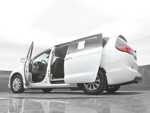 2018 Chrysler Pacifica Touring Plus