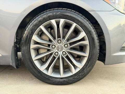 2016 Hyundai Genesis