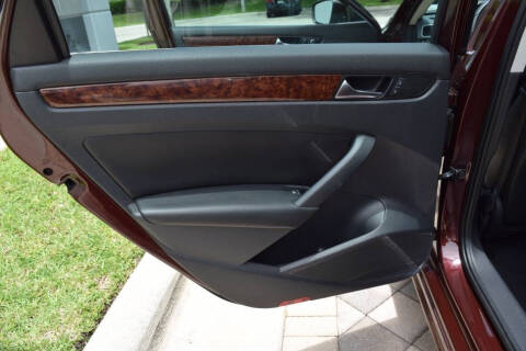 2013 Volkswagen Passat TDI SEL Premium