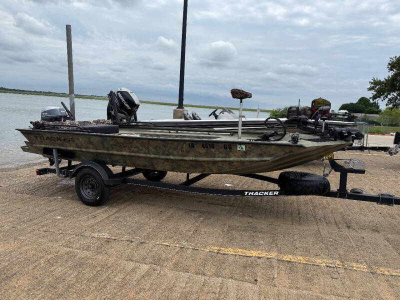 2017 Tracker Grizzly 1654 T Sportsman