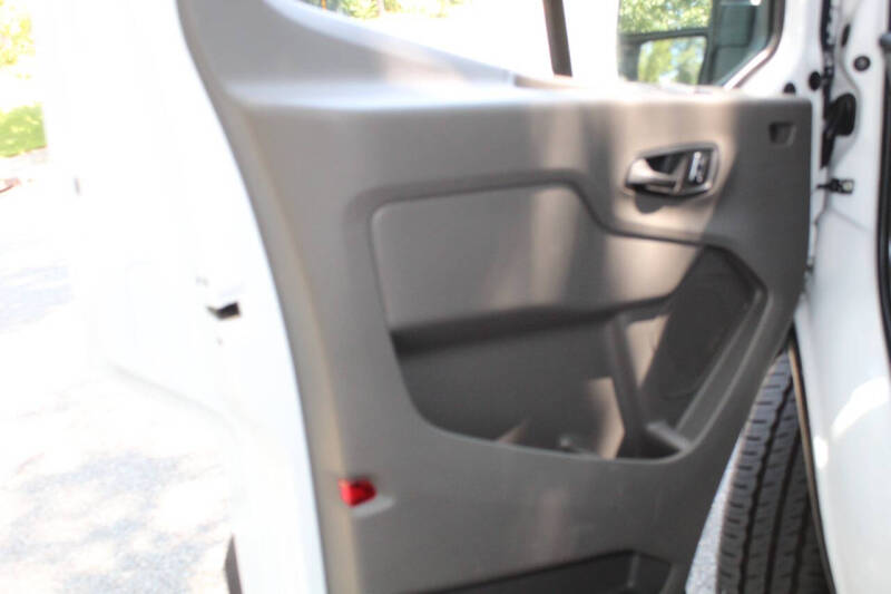 2023 Ford Transit 250