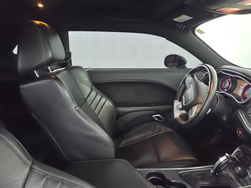 2016 Dodge Challenger SRT 392