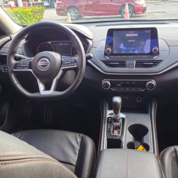 2021 Nissan Altima 2.5 SR