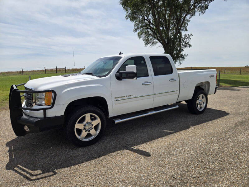 2012 GMC Sierra 4WD Crew Cab Standard Box's photo