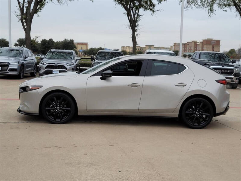 2022 Mazda Mazda3 Hatchback Premium Plus