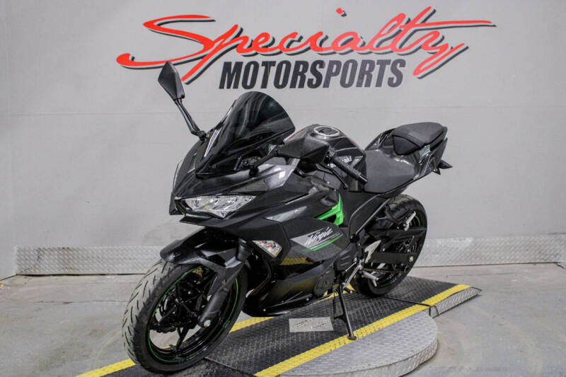 2023 Kawasaki Ninja 400
