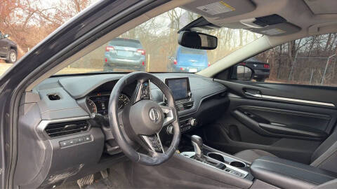 2020 Nissan Altima 2.5 SV