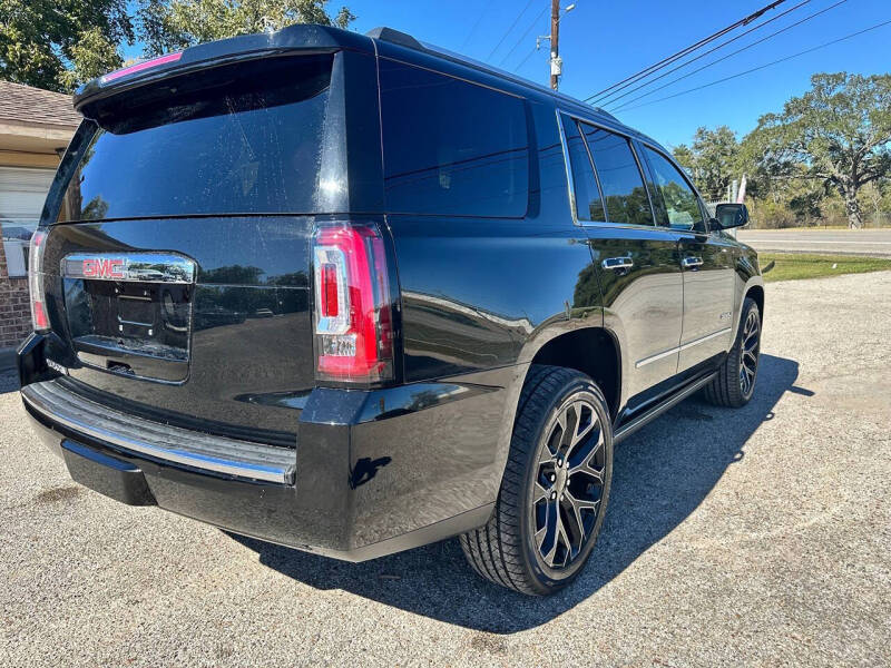 2017 GMC Yukon Denali