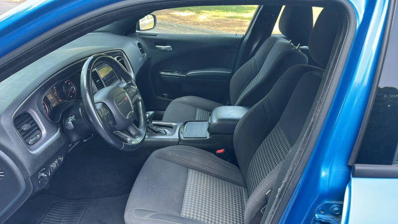 2019 Dodge Charger SXT