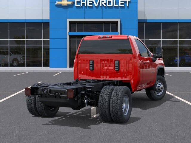 2026 Chevrolet Silverado 3500HD CC