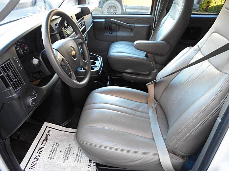 2017 Chevrolet Express LS 2500