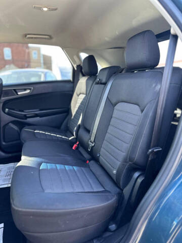 2016 Ford Edge SE
