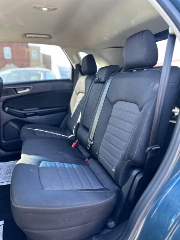 2016 Ford Edge SE