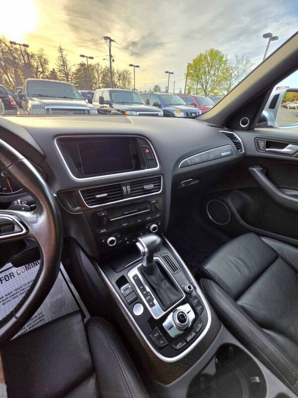 2015 Audi Q5 3.0T quattro Premium Plus