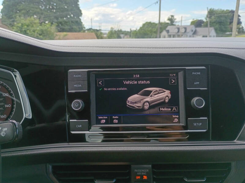 2019 Volkswagen Jetta R-Line