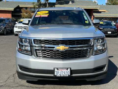2016 Chevrolet Suburban for sale at Carros Usados Fresno in Clovis CA