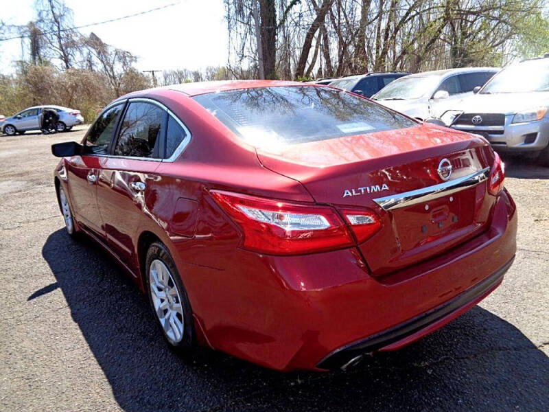 2016 Nissan Altima 2.5 SR