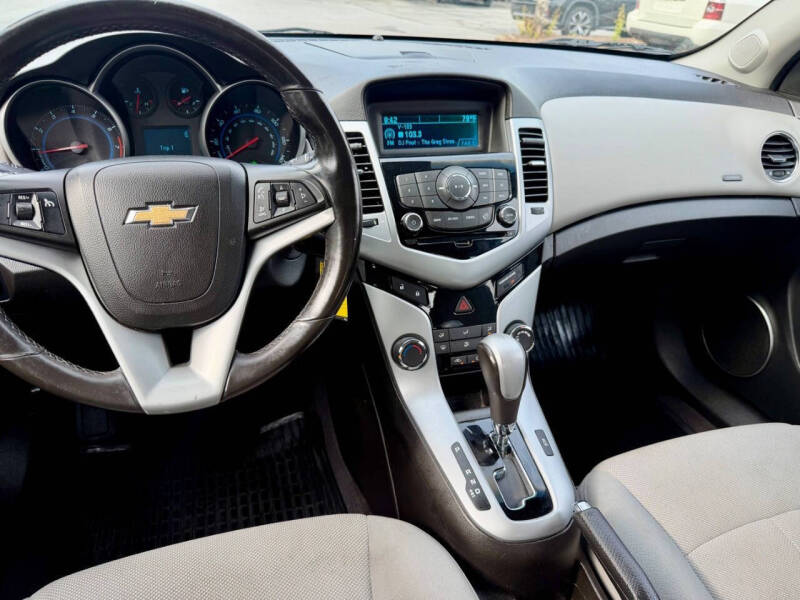 2011 Chevrolet Cruze LT