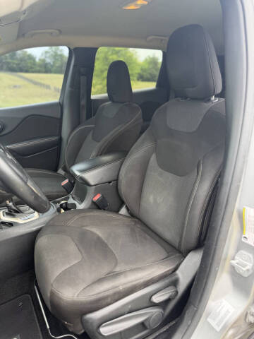 2015 Jeep Cherokee Altitude