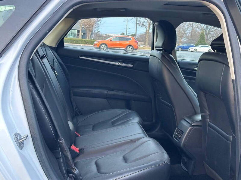 2019 Ford Fusion Hybrid Titanium