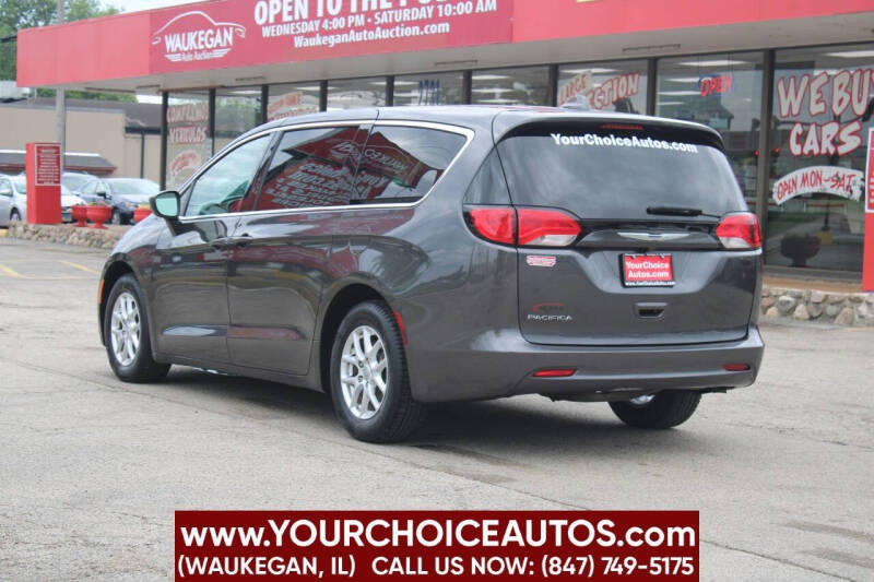 2017 Chrysler Pacifica LX