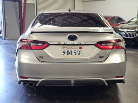 2022 Toyota Camry Hybrid