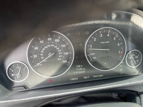 2013 BMW 3 Series 320i