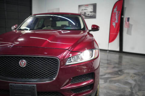 2017 Jaguar F-PACE 35t Prestige