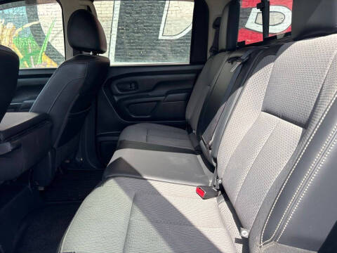 2017 Nissan Titan S