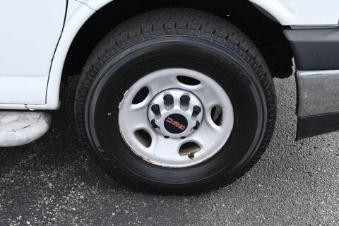 2017 GMC Savana 2500