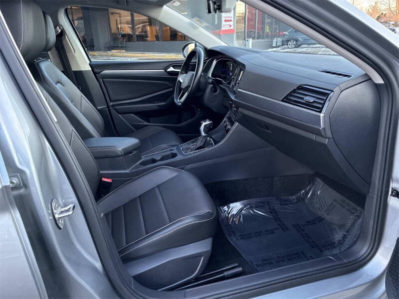 2024 Volkswagen Jetta SE