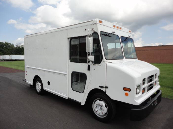 2006 Freightliner MT45 Chassis