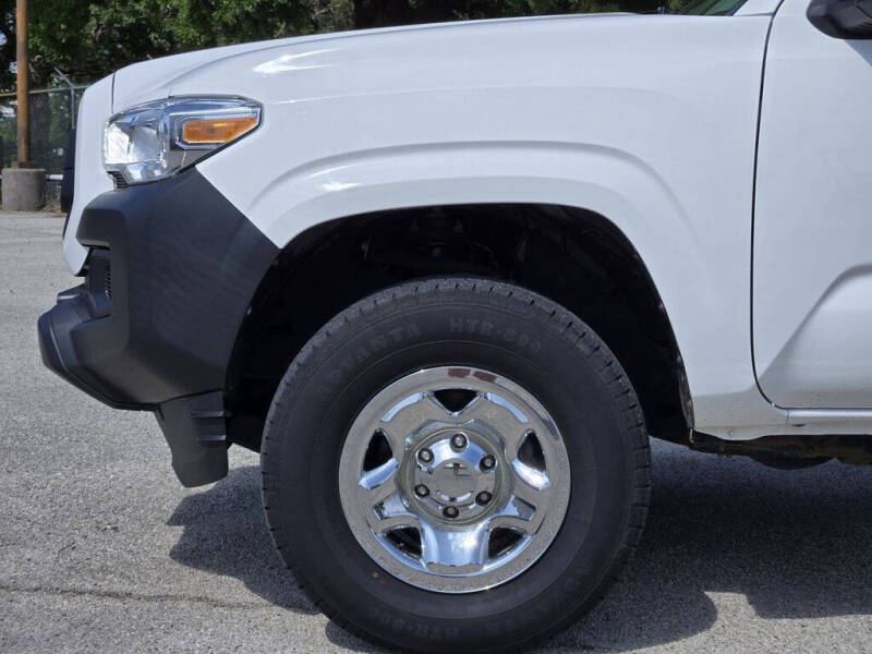 2022 Toyota Tacoma SR