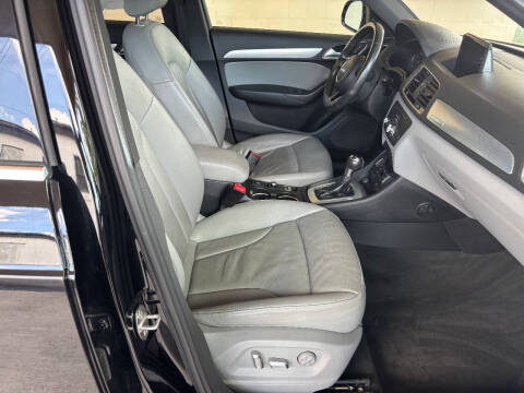 2018 Audi Q3 2.0T quattro Premium Plus