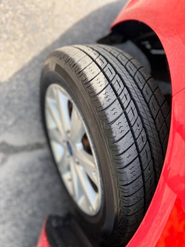 2013 Ford Fiesta SE