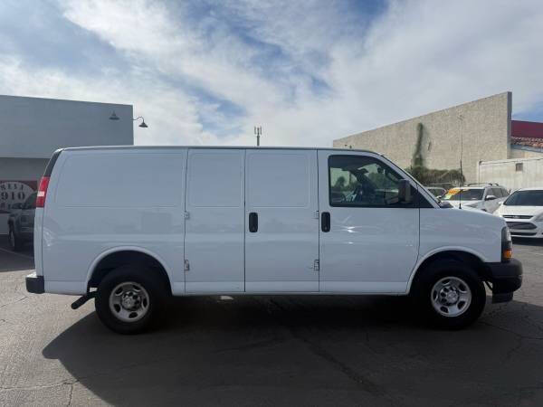 2021 Chevrolet Express 2500
