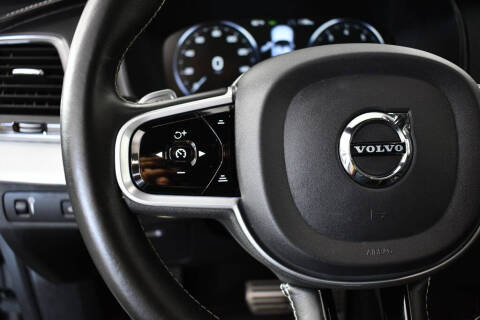 2020 Volvo XC90 T6 R-Design