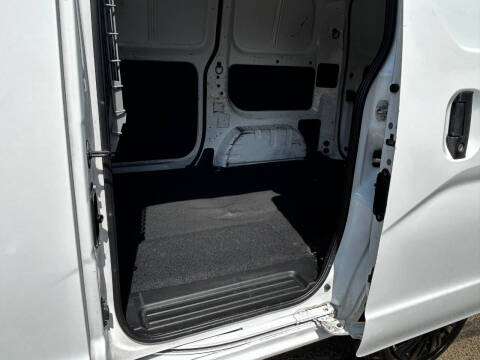 2021 Nissan NV200 SV