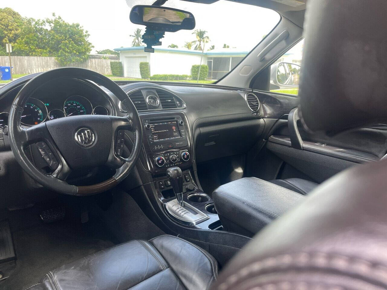 2015 BUICK Enclave SUV / Crossover - $11,900