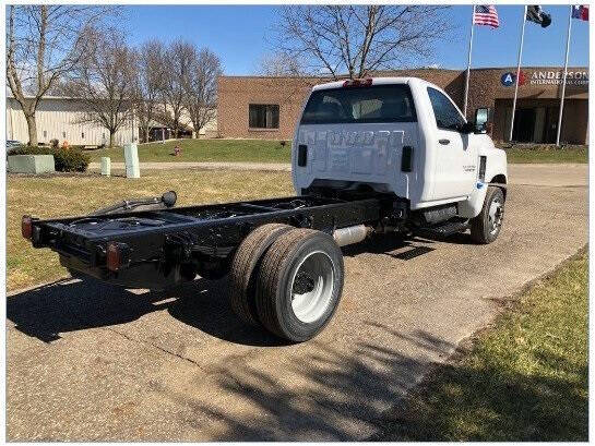 2024 Chevrolet Silverado 5500HD