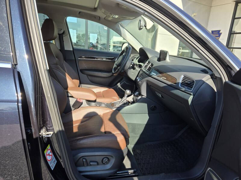 2015 Audi Q3 2.0T quattro Prestige