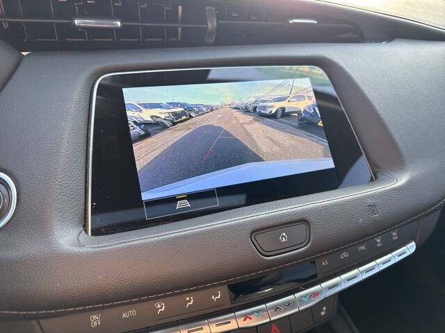 2021 Cadillac XT4 Premium Luxury