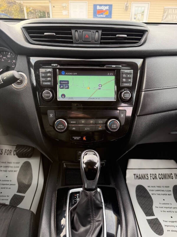 2017 Nissan Rogue SV