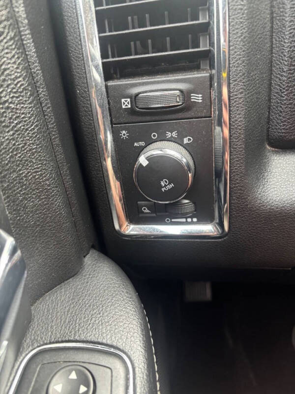 2015 RAM 1500 Laramie