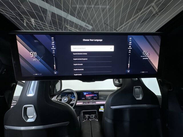2024 BMW i7 M70