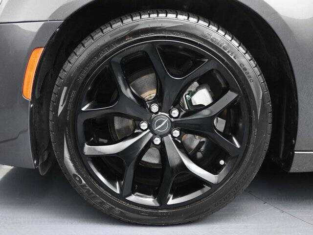 2023 Chrysler 300 S V6