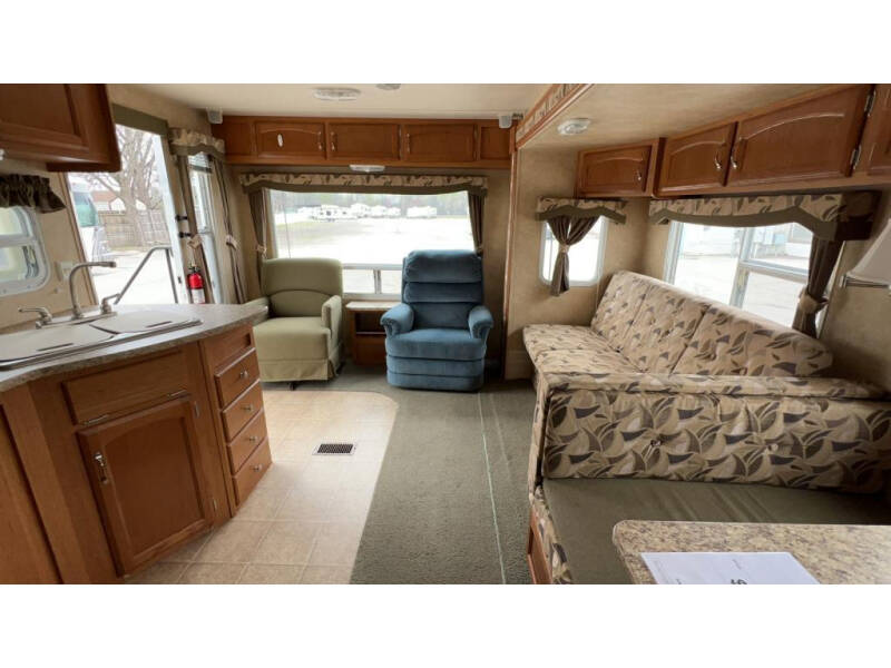 2007 Forest River 321FRD